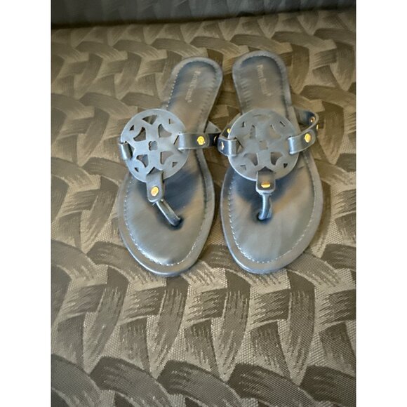 Pierre Dumas Womens Navy Blue Cutout Strap Sandals Size 8 Stylish Casual Summer - Picture 1 of 4